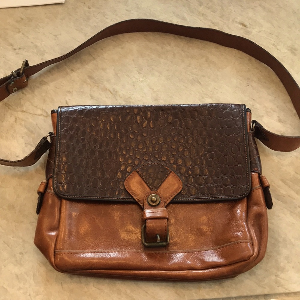 Dory brown vintage crossbody bag circa 1980